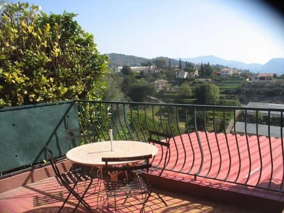 Holiday home Maison Traditionnelle Sur Les Collines Nicoises Nice