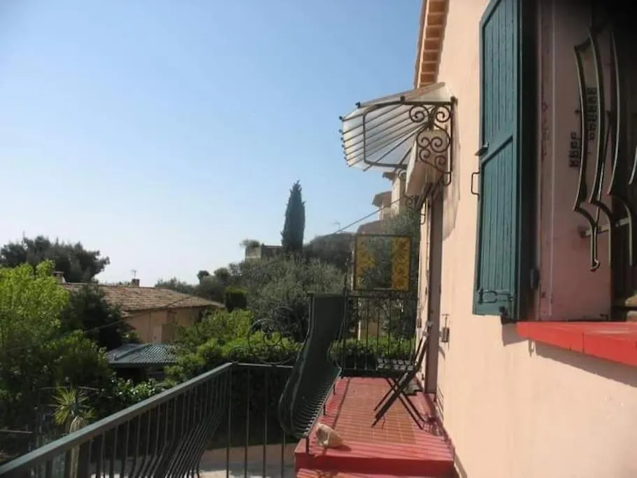 Holiday home Maison Traditionnelle Sur Les Collines Nicoises Nice France