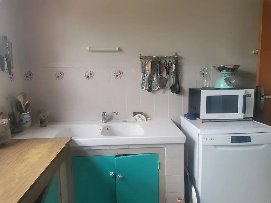 ניס Maison Traditionnelle Sur Les Collines Nicoises 0*,  צרפת