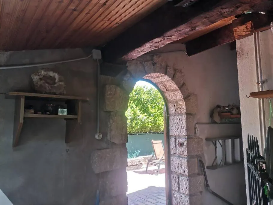 ניס Maison Traditionnelle Sur Les Collines Nicoises